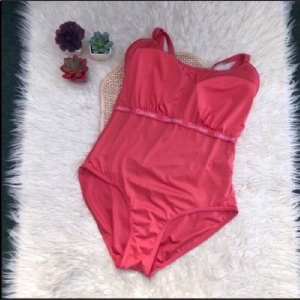 Calvin Klein Ruched Side One Piece Swimsuit - Picture 4 of 9